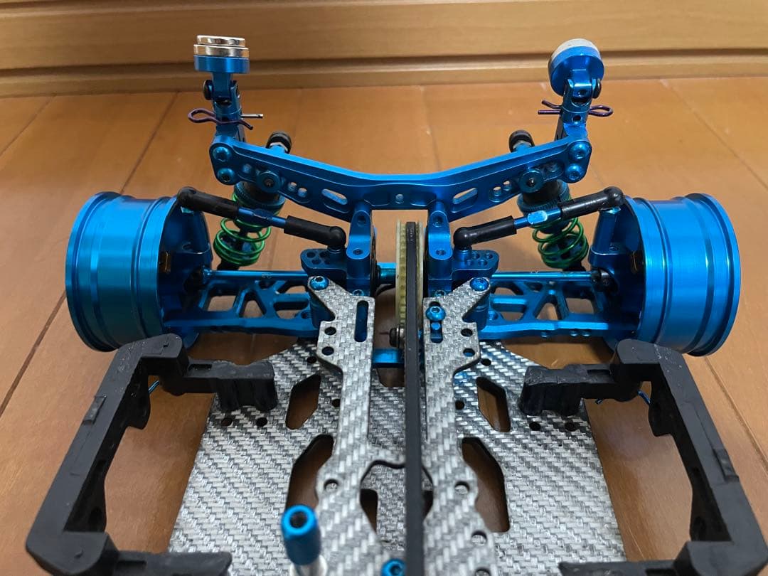 【希少/未走行】タミヤ TA-05 コンバージョン スクエア ホワイトカーボン