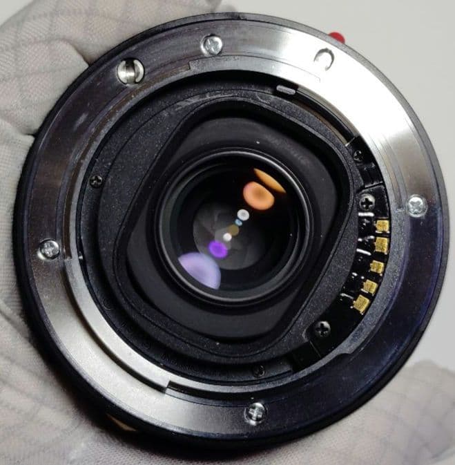 ミノルタAF APO TELE ZOOM 100-300mm F4.5-5.6