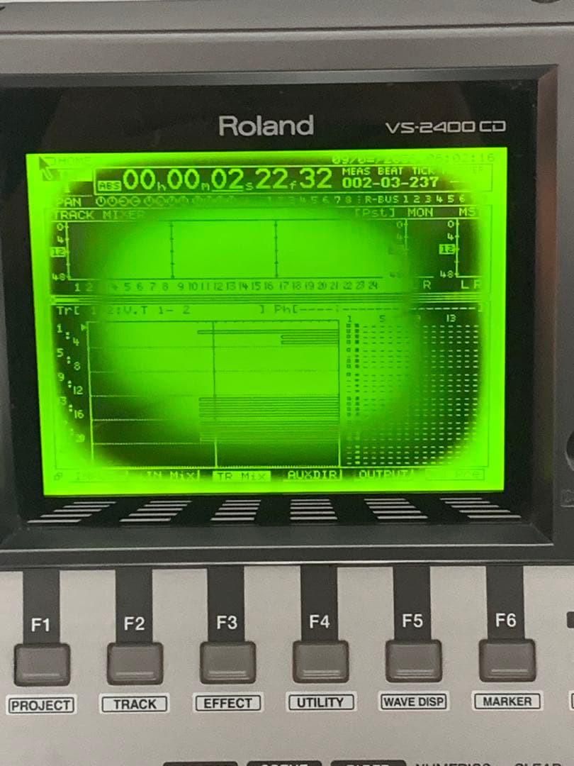 Roland VS-2400CD - メルカリ