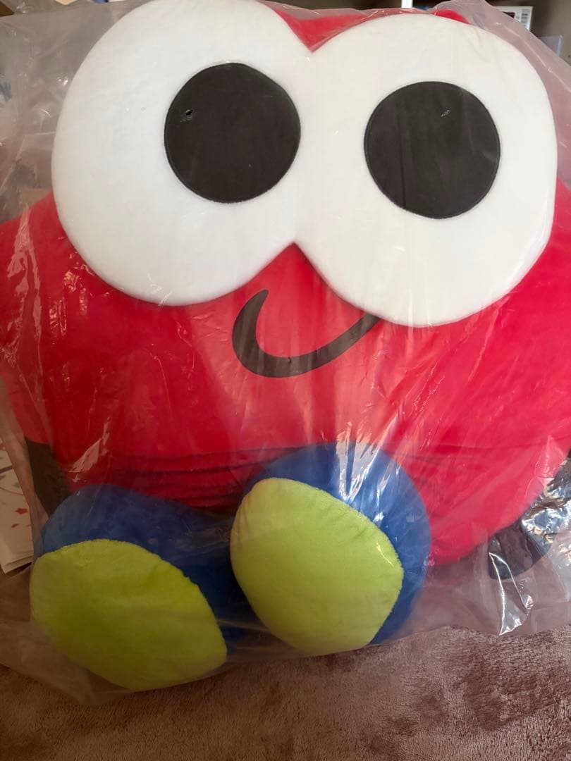 BIG Lippy ぬいぐるみ