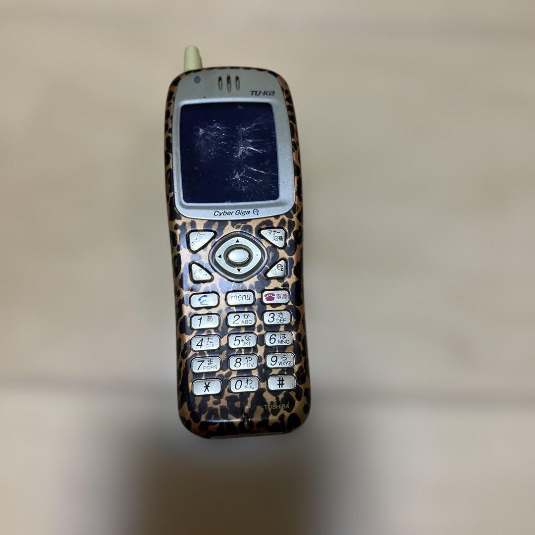 携帯電話 TU-KA TT03Z 浜崎あゆみ モデル ジャンク - メルカリ