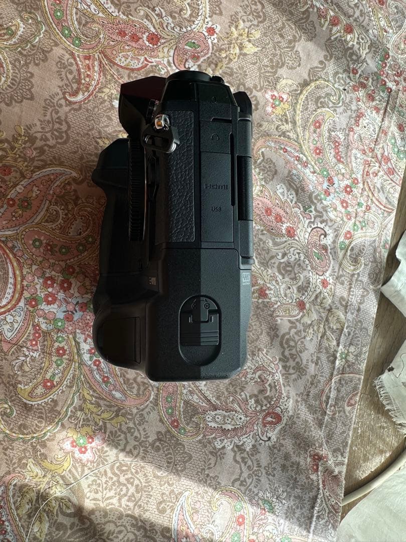 Olympus om-d e-m1x シャッター6350回 シャッター数 2034回