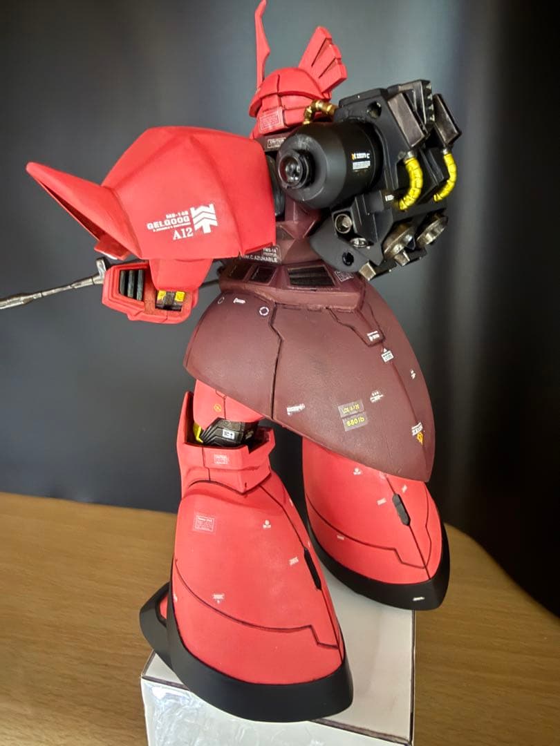 バンダイ ガンダム MGシリーズ 1/100 シャア専用ゲルググ 改造完成品