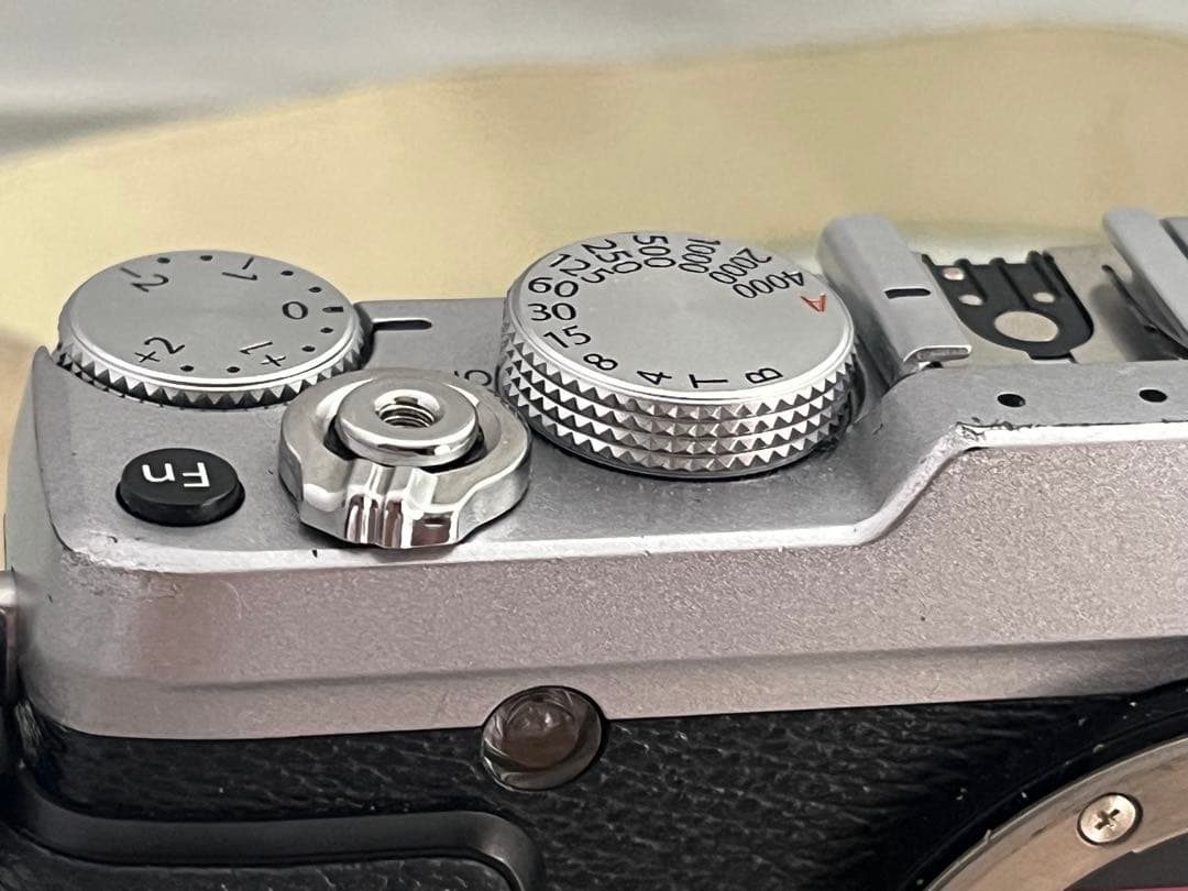 Tsuki様専用富士フイルム X-E1 カメラシルバー 16-50mmズーム - メルカリ