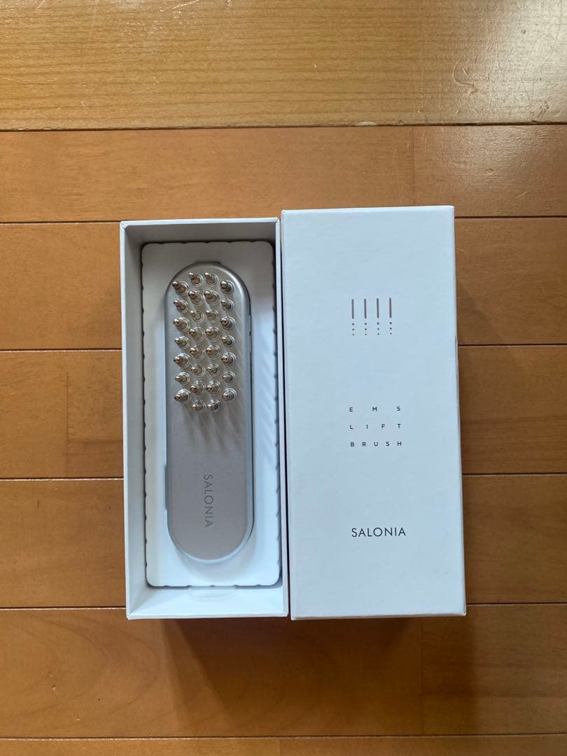 SALONIA 美顔器 多機能美容ブラシ Amazon.co.jp: SALONIA サロニア EMS リフトブラシ 電気ブラシ 美顔器