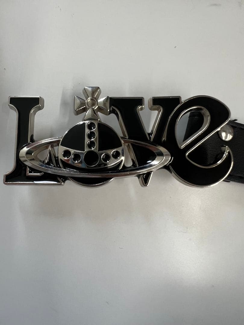 LOVEデザイン ベルト Vivienne Westwoodブラック Vivienne Westwood Vivienne Westwood Love Belt | Grailed