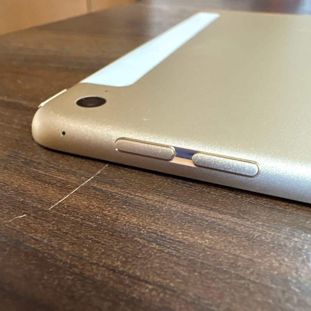 iPad Air 第二世代 16GB ゴールド - メルカリ