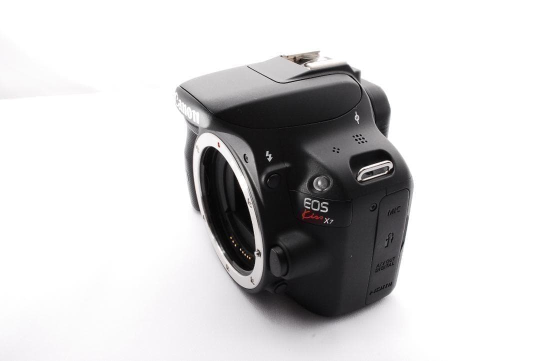 新品級‼️ Canon EOS Kiss X7✨ 手ぶれ補正 卒業式 入学式 - メルカリ