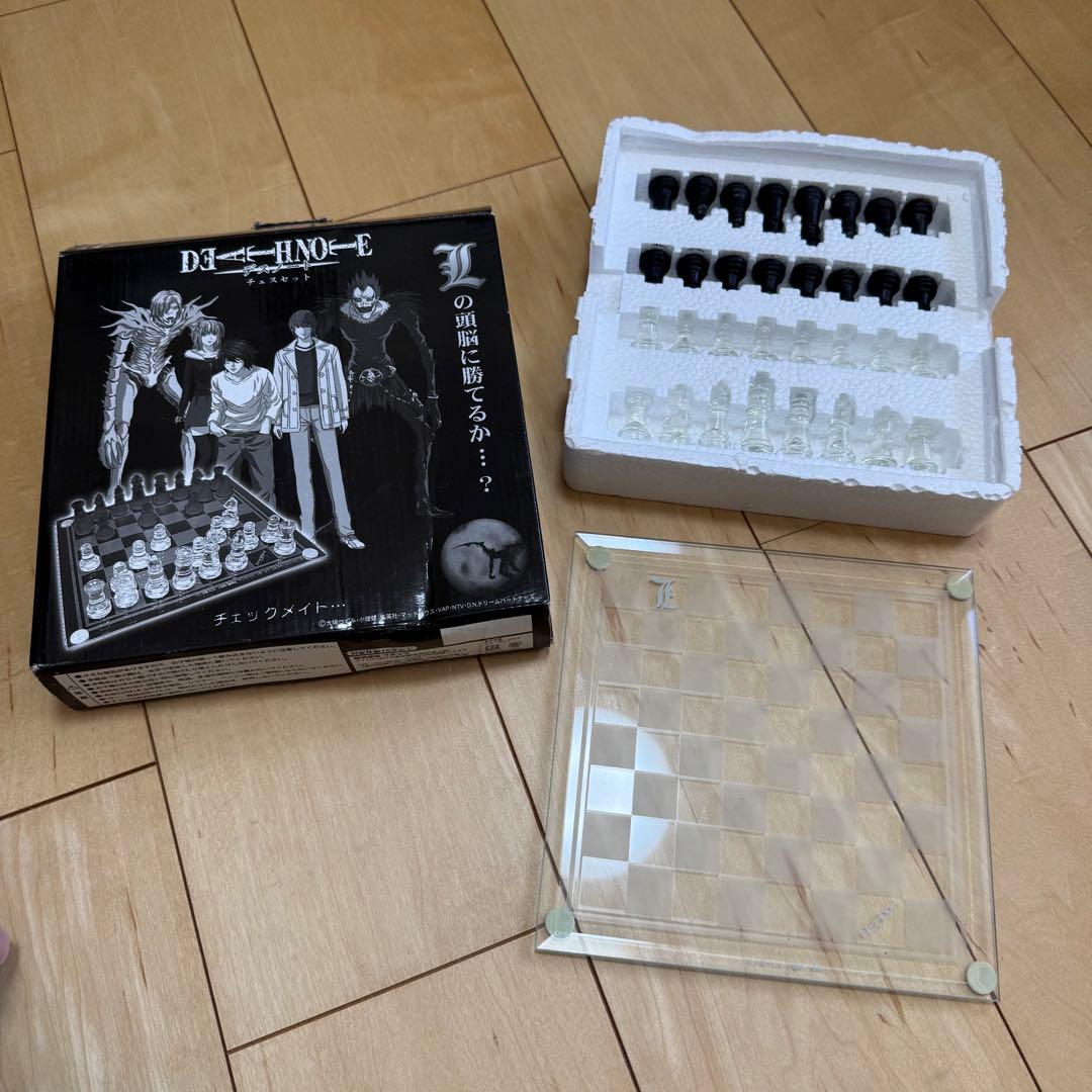 DEATH NOTE. -デスノート- チェスセット 透明・黒 - メルカリ