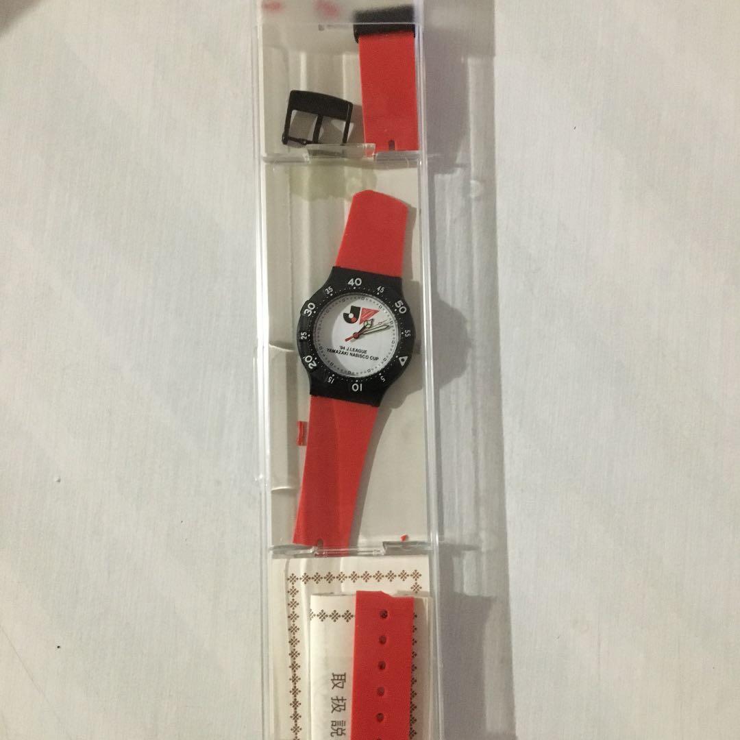 ワールドカップモデル'90 サイン入りとナビスコカップのリストウォッチ