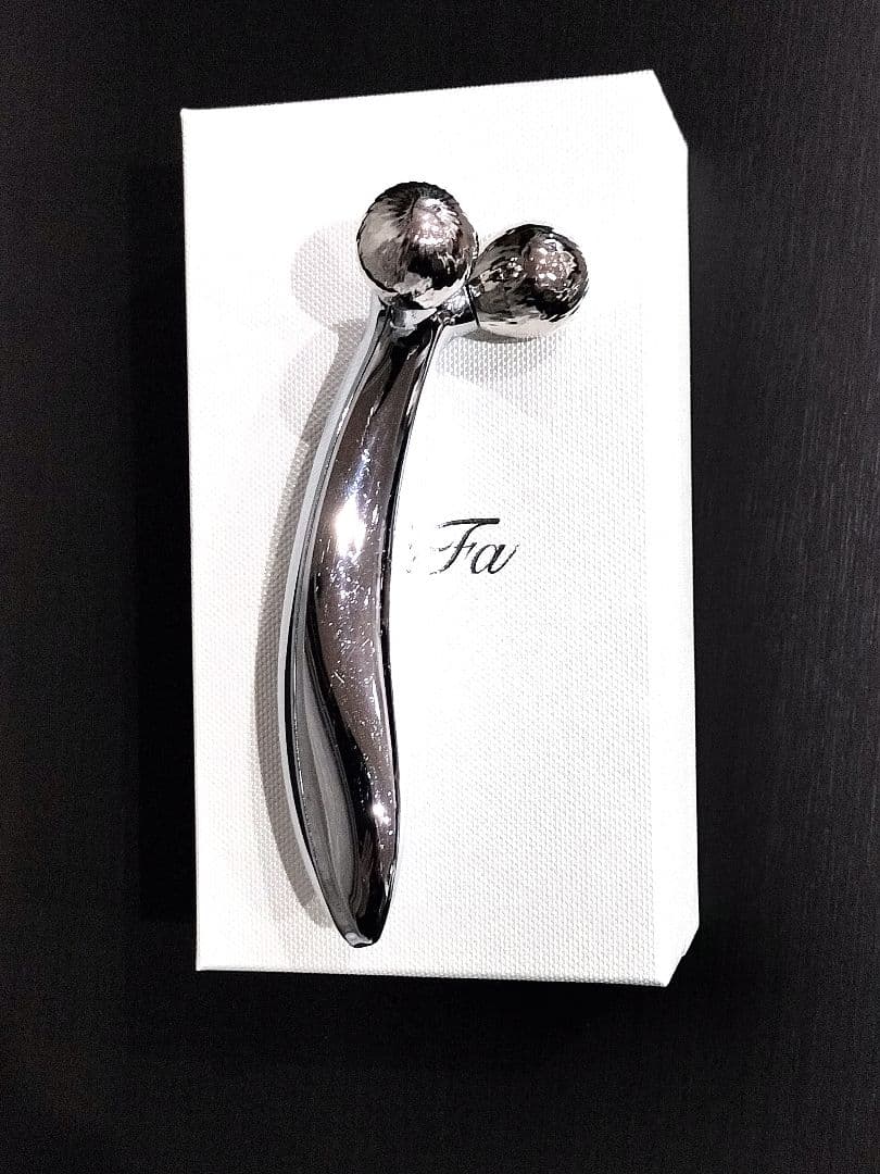 ❤美品 リファ カラットレイ 美顔器ローラー RR-AK00A定価:20900円