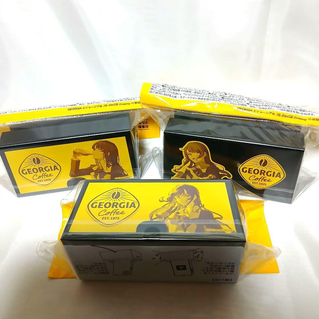 ジョージア×Adoスマホスタンド&スピーカー3個 - メルカリ