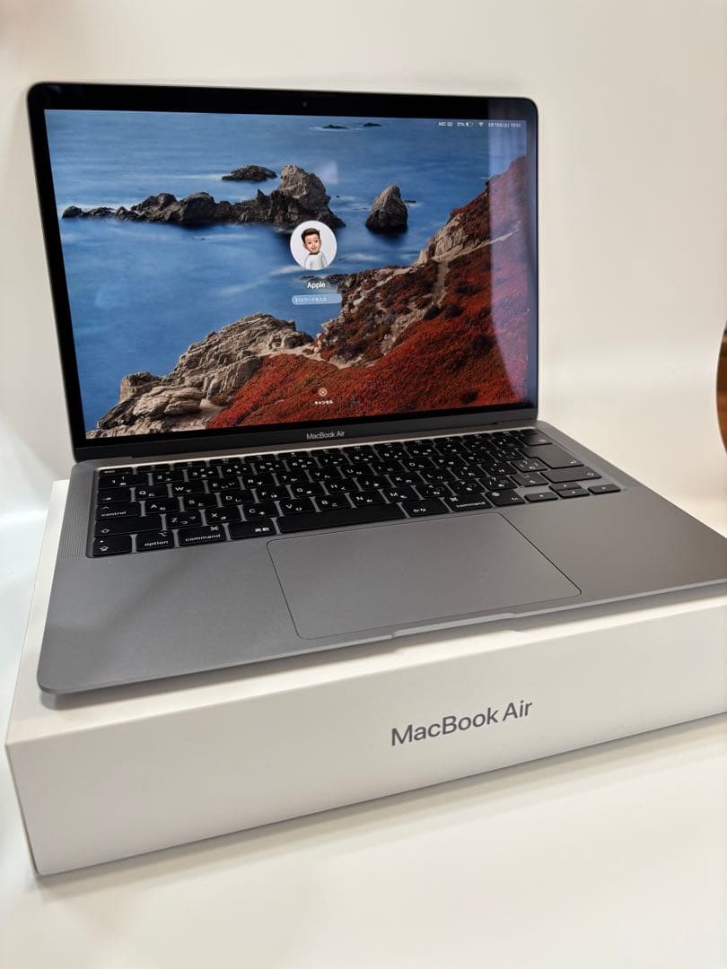 【美品】MacBook Air（M1,2020） 13.3㌅ Amazon.co.jp: 【整備済み品】 Apple MacBook Air M1 2020(13インチ