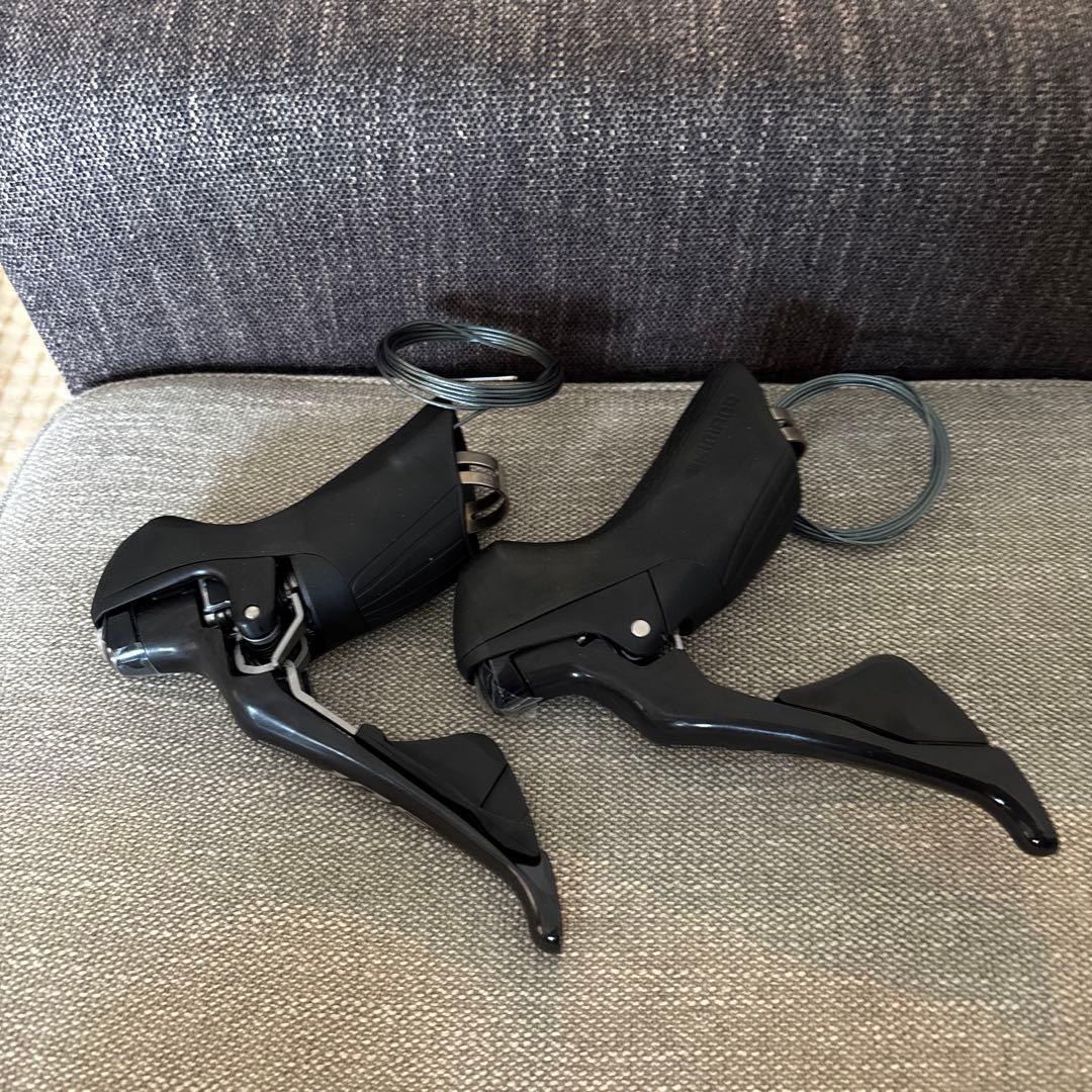 Shimano 105 r7000 シフター・レバー 新品 未使用 - メルカリ