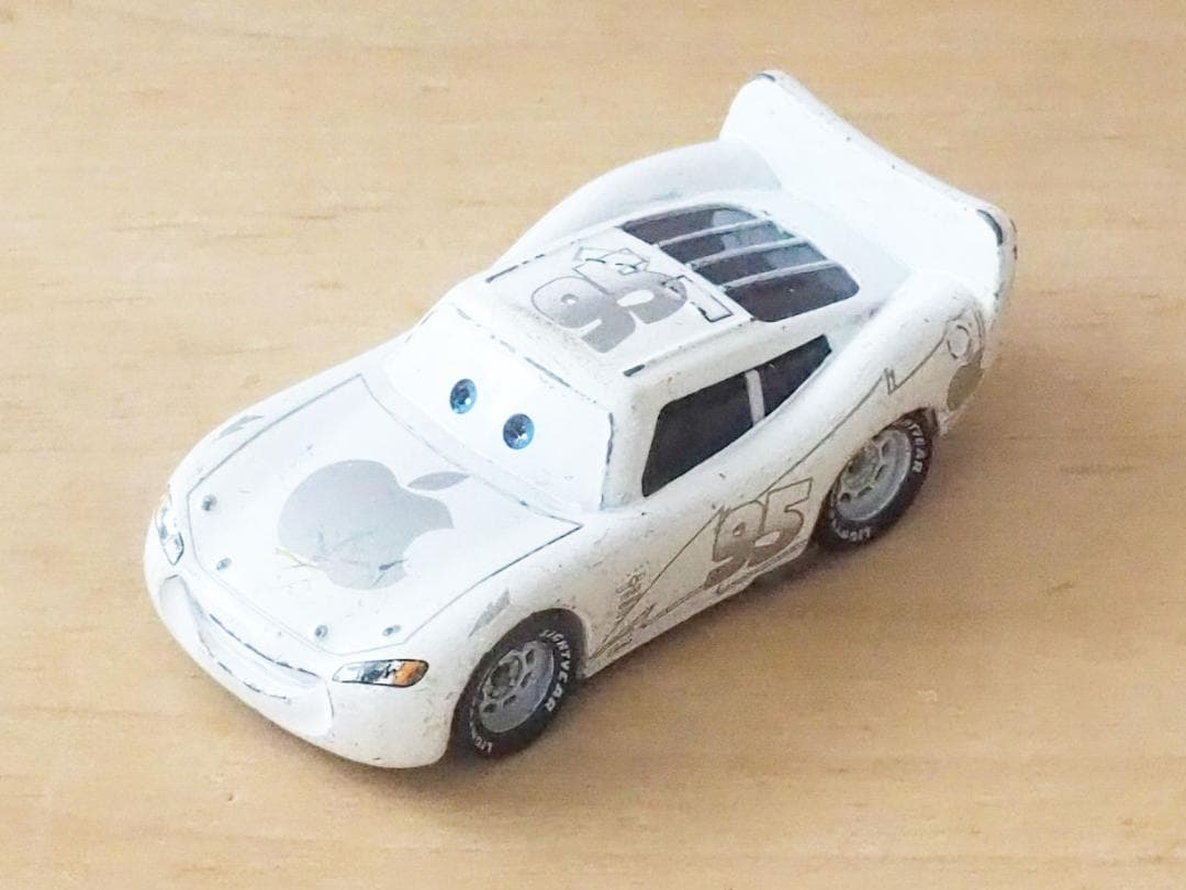 限定 マテル カーズ☆マックイーン J・P・ドライブ ペイント ミニカー