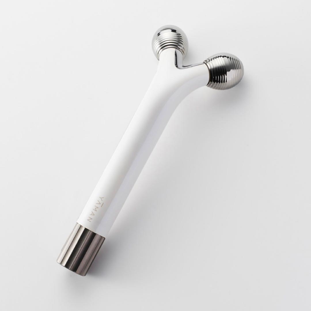 美品　YAMAN WAVY mini EP-16 美顔ローラー EP16W 美顔ローラー WAVY mini（ウェイビー ミニ） ホワイト ヤーマン