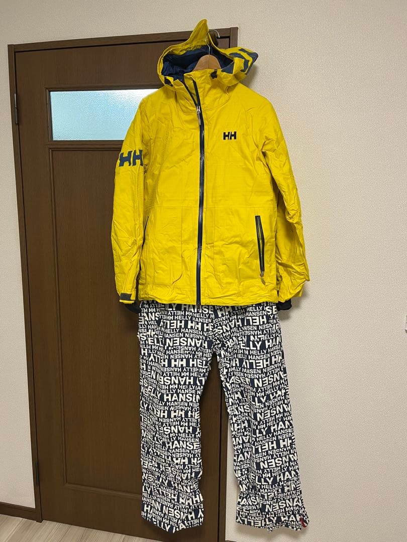 HELly Hansen イエロー ウェア ズボン グローブ 3点セット - メルカリ