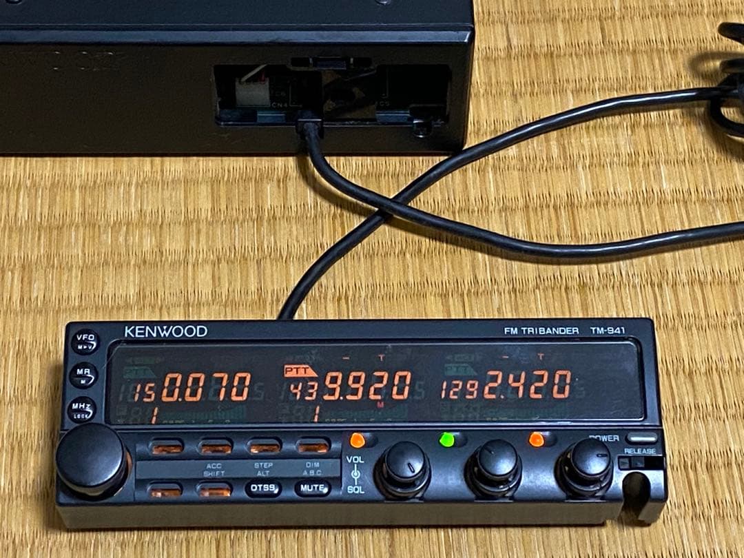 【値下】KENWOOD アマチュア無線機FM TRIBANDER TM-941D 値下KENWOOD アマチュア無線機FM TRIBANDER TM-941D トランシーバー