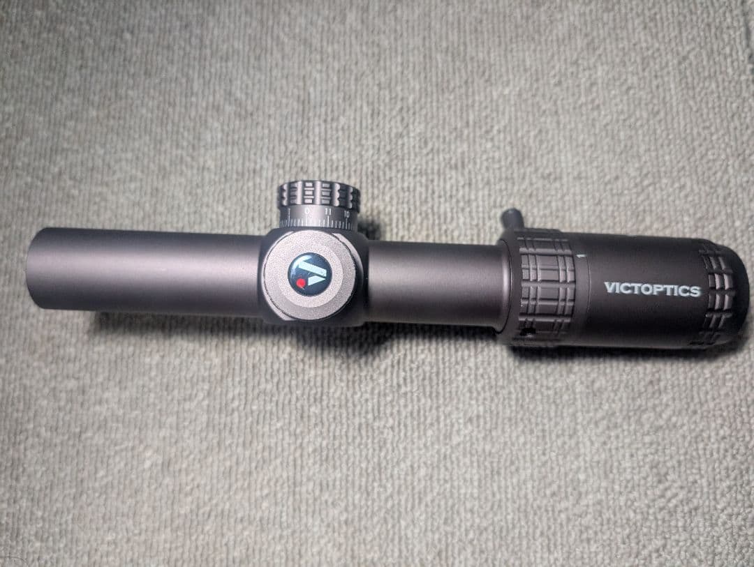 VICTOPTICS　ショートスコープ VictOptics X4 1-4×20 IR ｜ Vector Optics 日本公式サイト