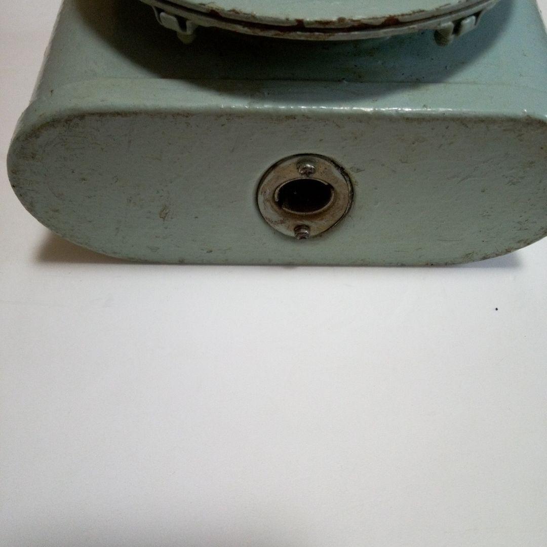 レトロ アンティーク ヴィンテージ 希少な海上自衛隊の乾電池式応急灯