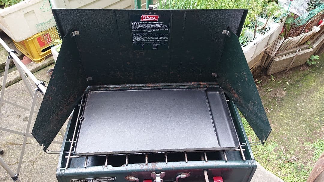 Coleman 2バーナー・シルバーストーングリドル等7点まとめ売り(匿名
