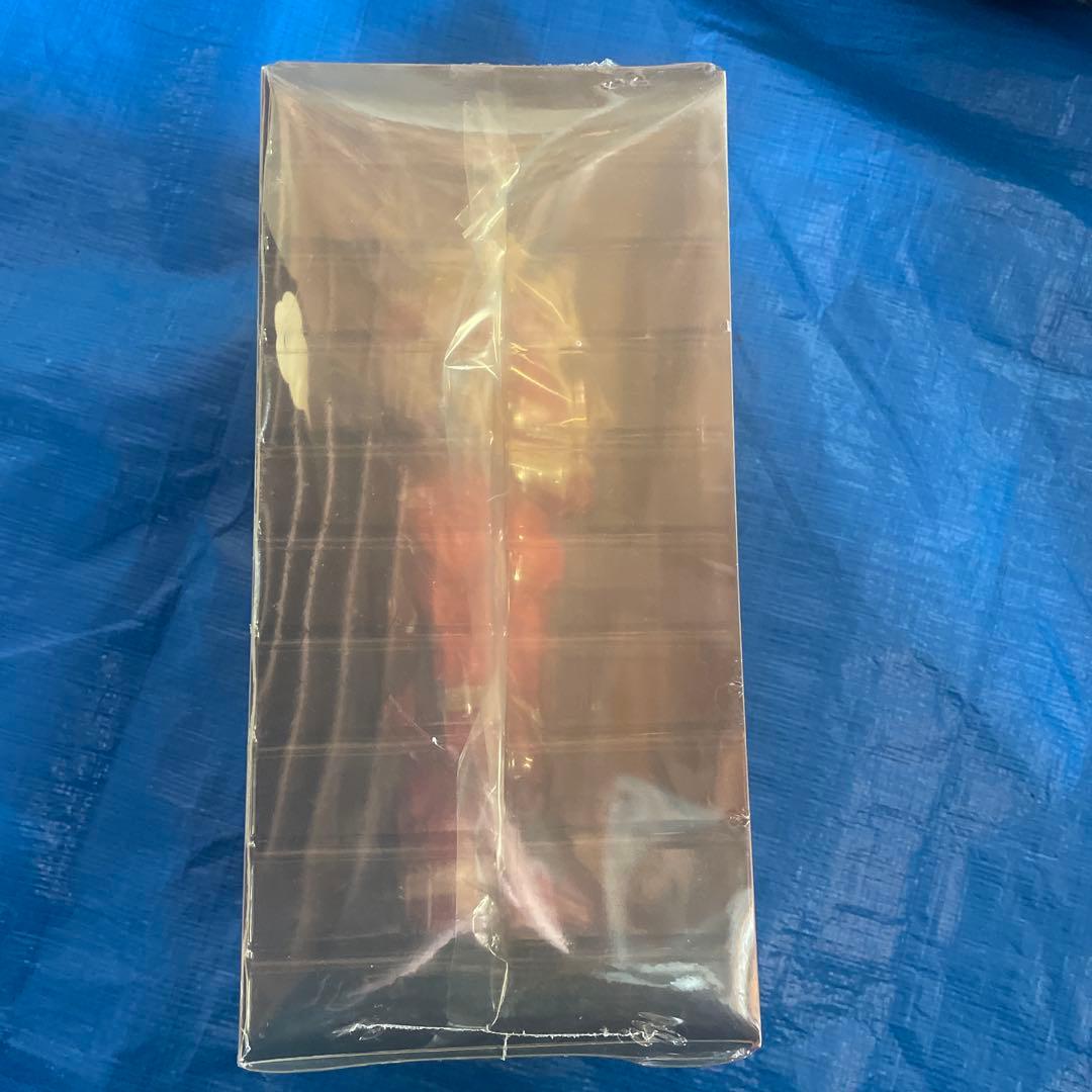 進撃の巨人 超大型巨人 ソフビフィギュア empty エンプティー 未開封