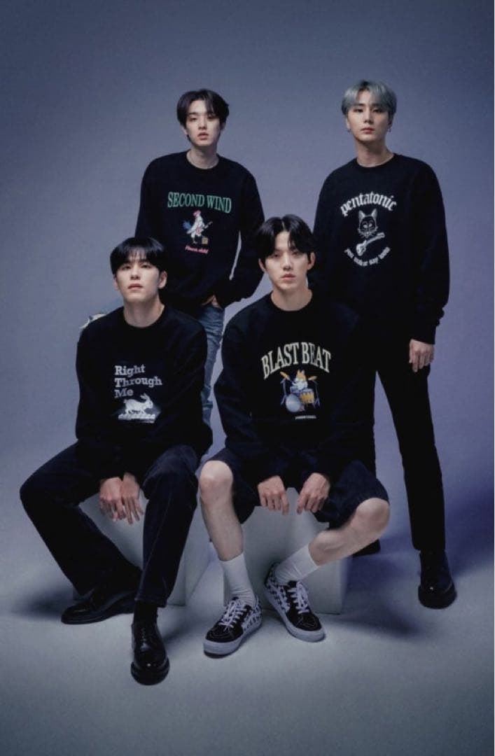 DAY6 x UNDERTONES ヨンケイ YoungK トレーナー コラボ