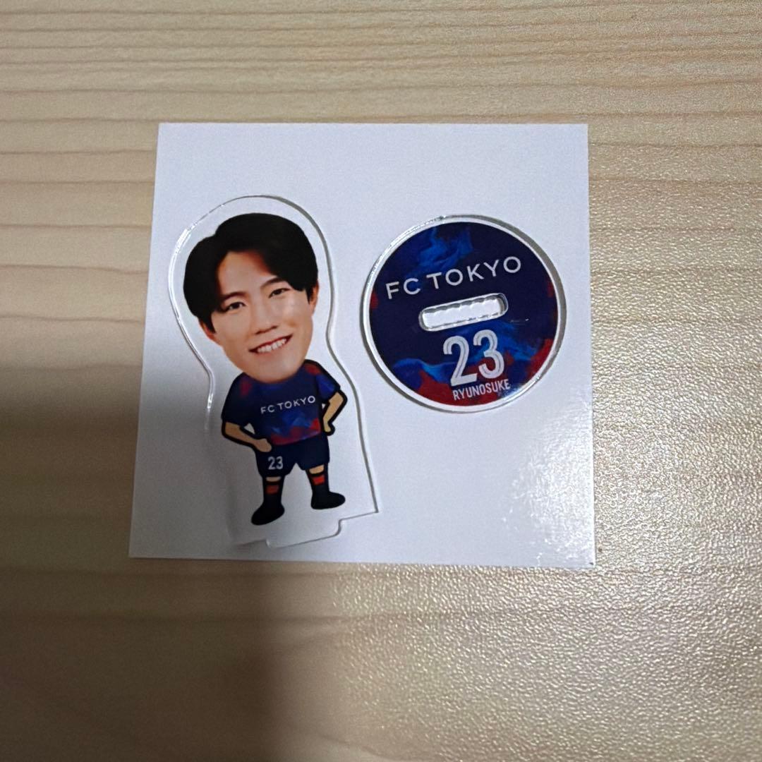 FC東京 佐藤龍之介 #23 HOMEミニアクリルフィギュア - メルカリ