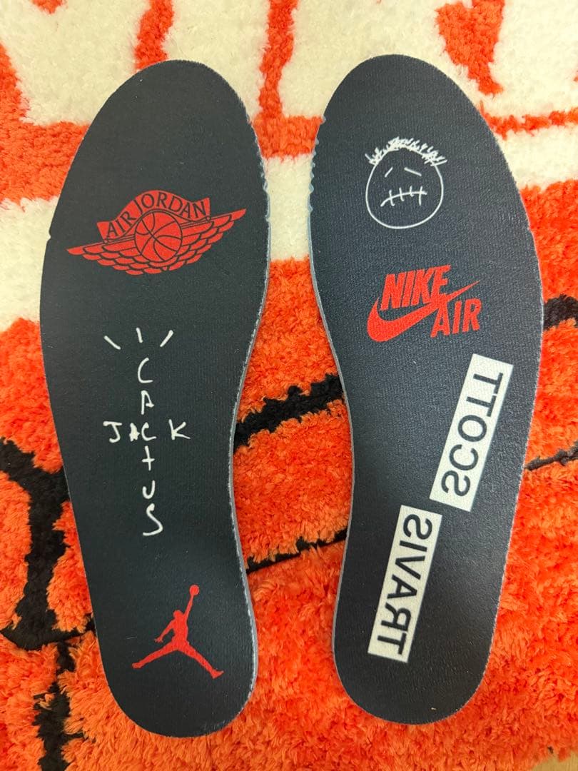 トラヴィススコット×ナイキ AJ1 LOW ブラックファントム 27.5cm