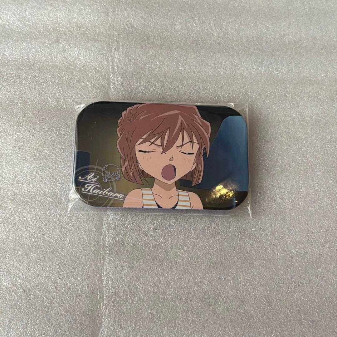 名探偵コナン まるかく スクエア 缶バッジ 灰原哀 - メルカリ