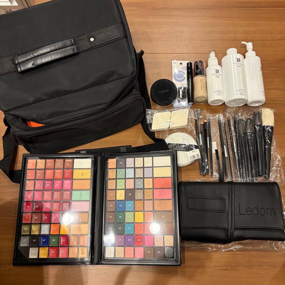 Ledom トータルメイクセット 美容学生からプロまで対応するメイクアップ商品やコスメならLUXE