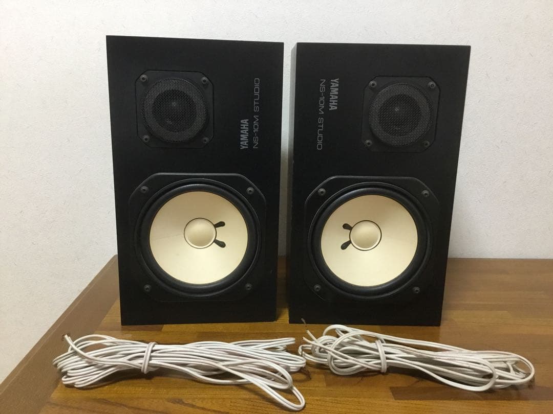 モニタースピーカー　YAMAHA NS-10M STUDIO NS-10M STUDIO - 展示コレクション - INNOVATION ROAD - ヤマハ株式会社