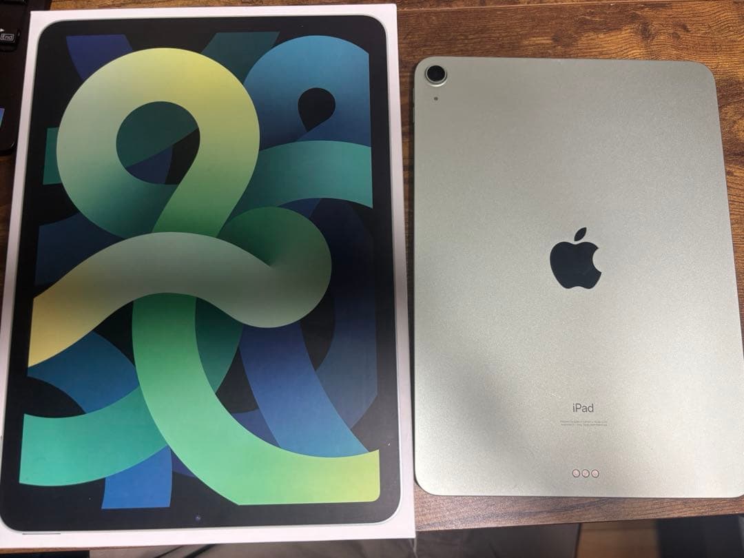 【美品】iPad Air 第4世代 本体 Amazon.co.jp: 【整備済み品】Apple iPad Air (第4世代) Wi-Fi 256GB