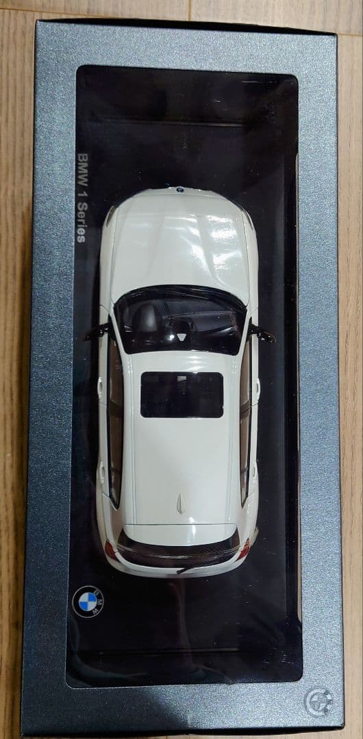 【新品】BMW 1 Series ミニカー 1/43【未開封】