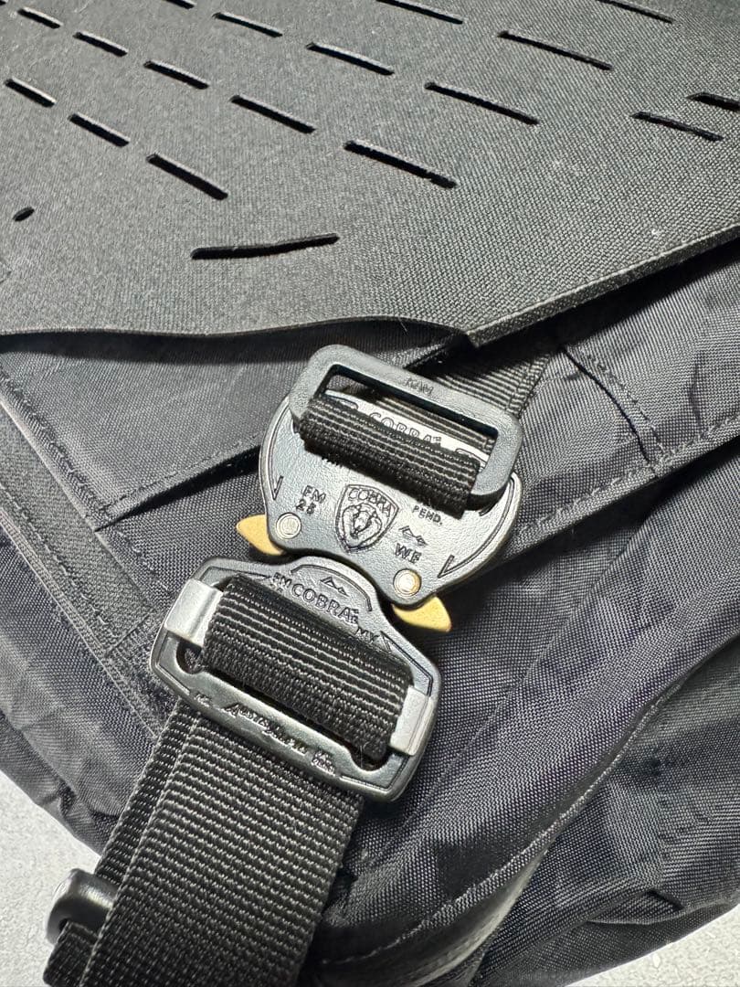 Foxbat Dynamics LEG-01 X-PAC メッセンジャー - メルカリ