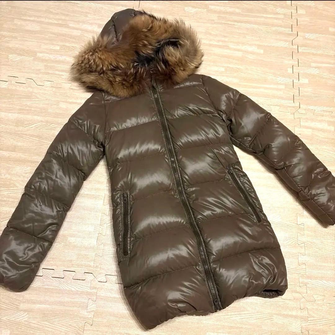 DUVETICA KAPPA ダウンコート 38 ラクーンファー 軽量 - メルカリ