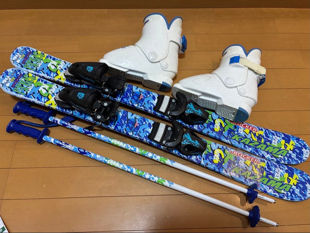 美品KAZAMA 板86cmスキーセット靴18or19or20cm - メルカリ