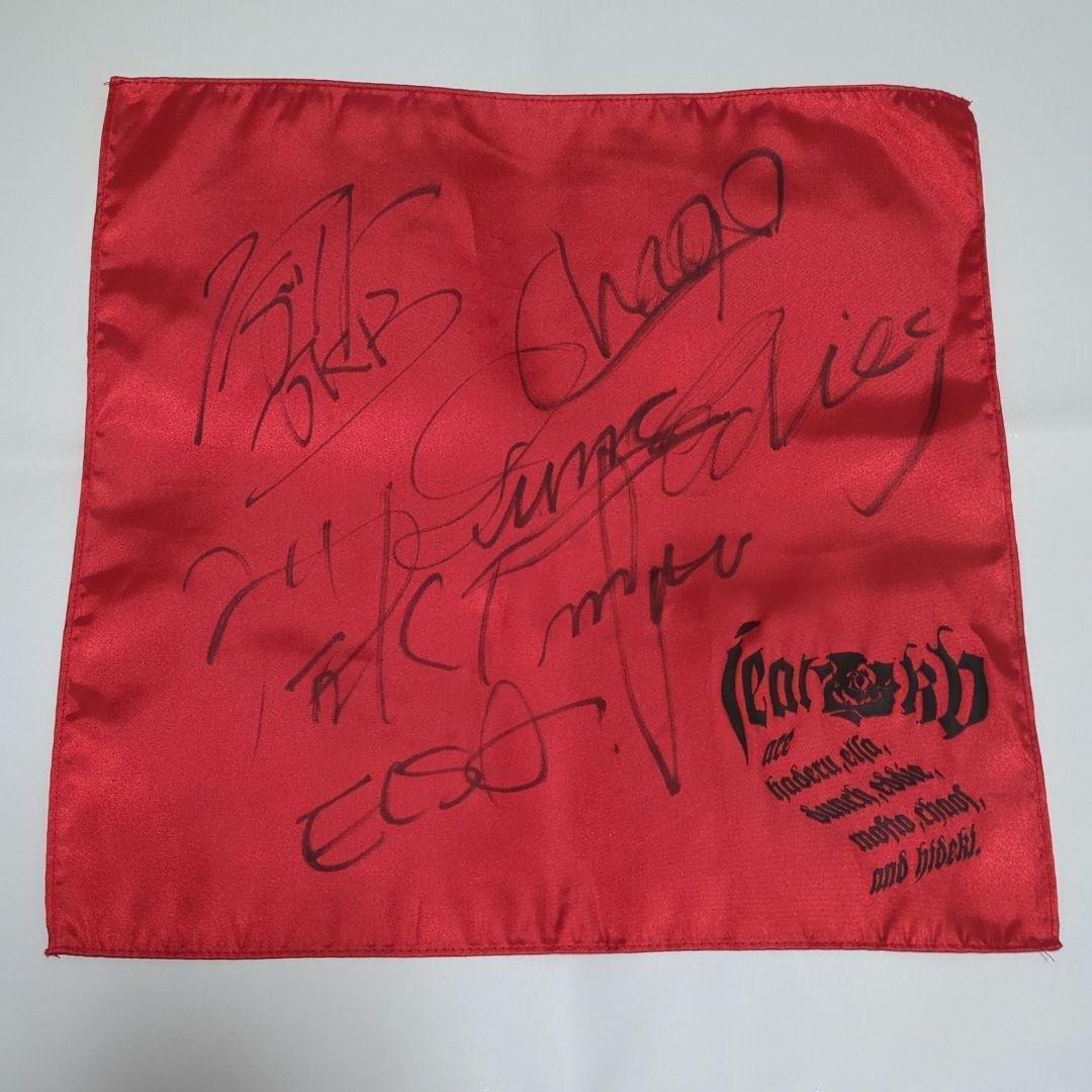 レア】jealkb 赤いハンカチーフ サイン入り/ロンブー淳,ジュアル