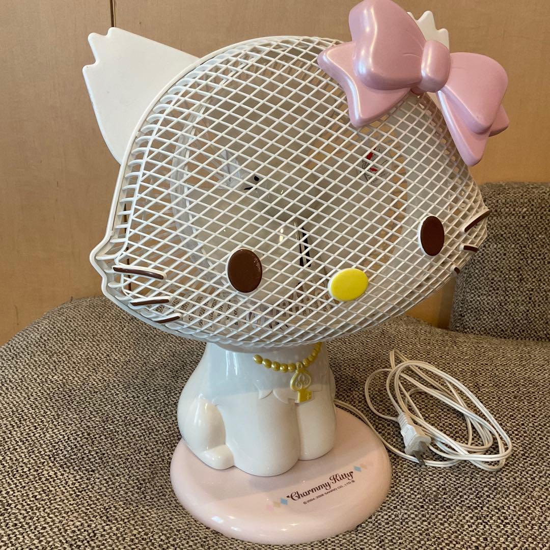 し*❌様 チャーミーキティ 扇風機 ピンク 06年製 羽根18㎝ 風:強弱 首