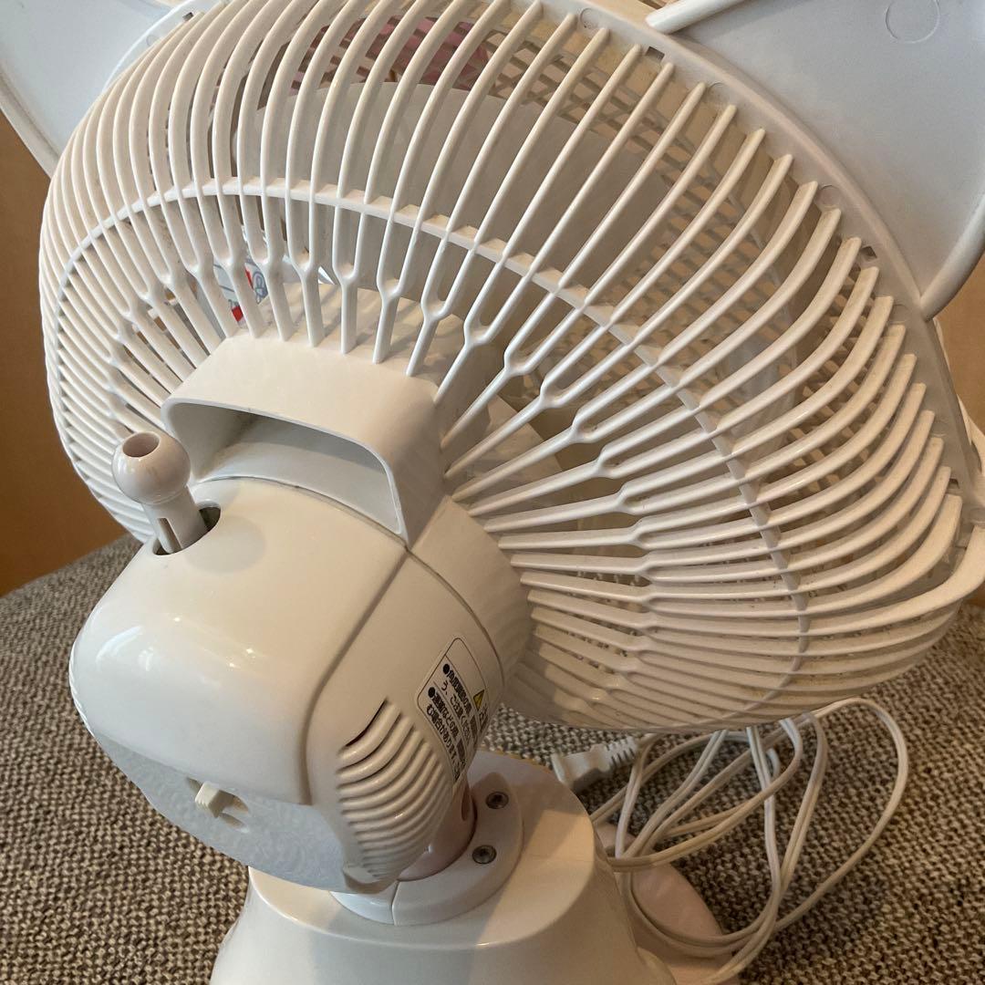 し*❌様 チャーミーキティ 扇風機 ピンク 06年製 羽根18㎝ 風:強弱 首