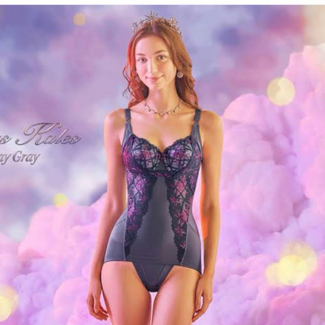 マルコ カーヴィシャスカレス 限定カラー - メルカリ