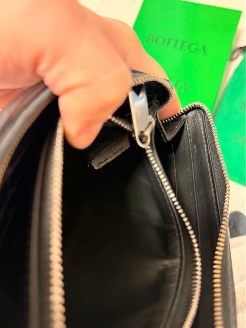 え*る様 【セール】ボッテガヴェネタ カセット ラウンドファスナー 長