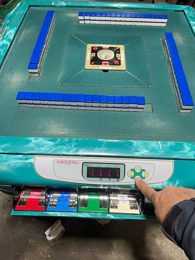 麻雀卓　点数表示付き 引取限定