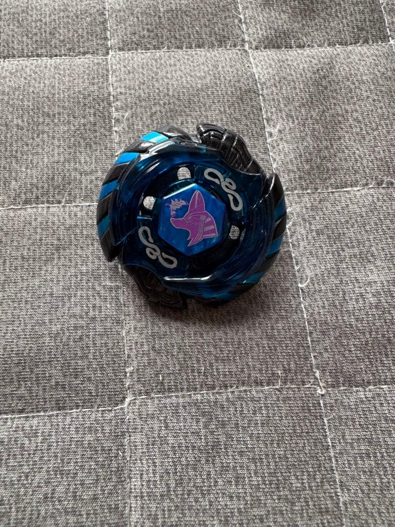 メタルファイトベイブレード WBBA特別景品マーキュリーアヌビウス