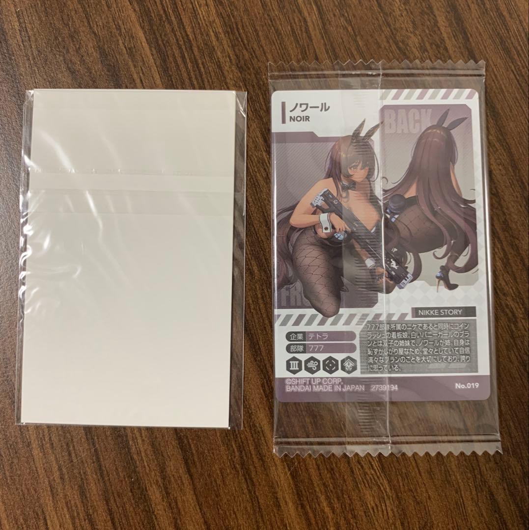 NIKKE DUEL ENCOUNTER 箔押しサインホロカードノワール＋おまけ - メルカリ