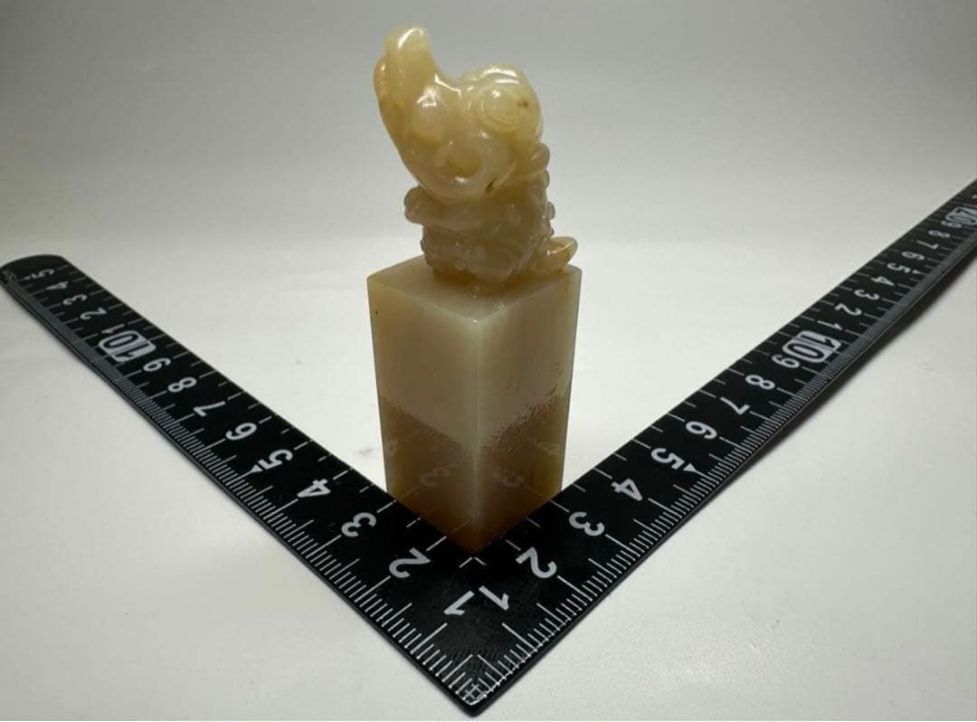 【ワニ】 鰐　美品　高級印材　篆刻　印石　ラオス印石　水凍