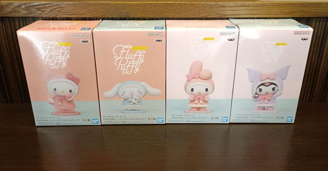 7点セット　フラッフィー フィギュア 収納ボックス　キティ　クロミ　シナモン