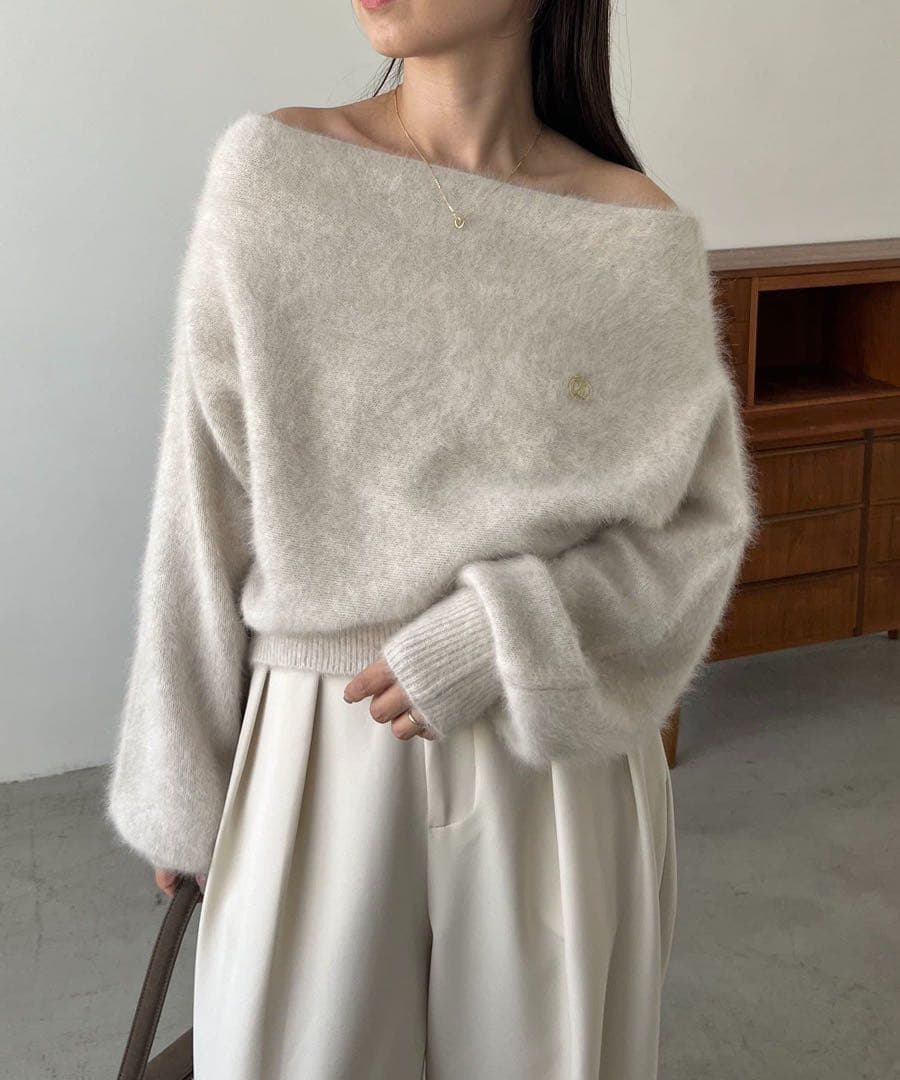 カプリシュレマージュ 今期 FOXカシミアドルマンニット エクリュ