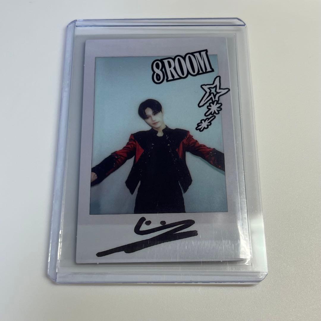 ATEEZ 8ROOM ポップアップ 特典 トレカ ポラロイド ラキドロ ウヨン