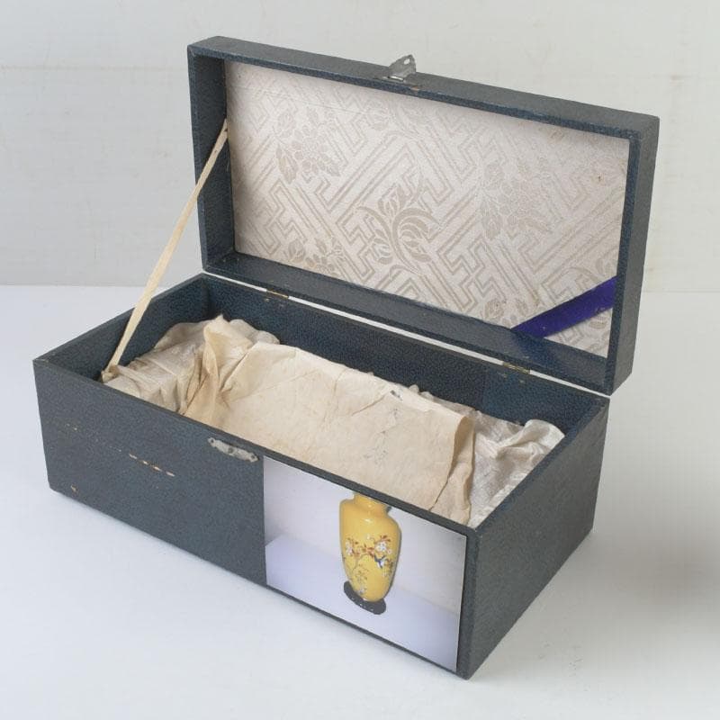 七宝焼 黄釉 花鳥文 花瓶 唐木台・箱付 D 9821 - メルカリ